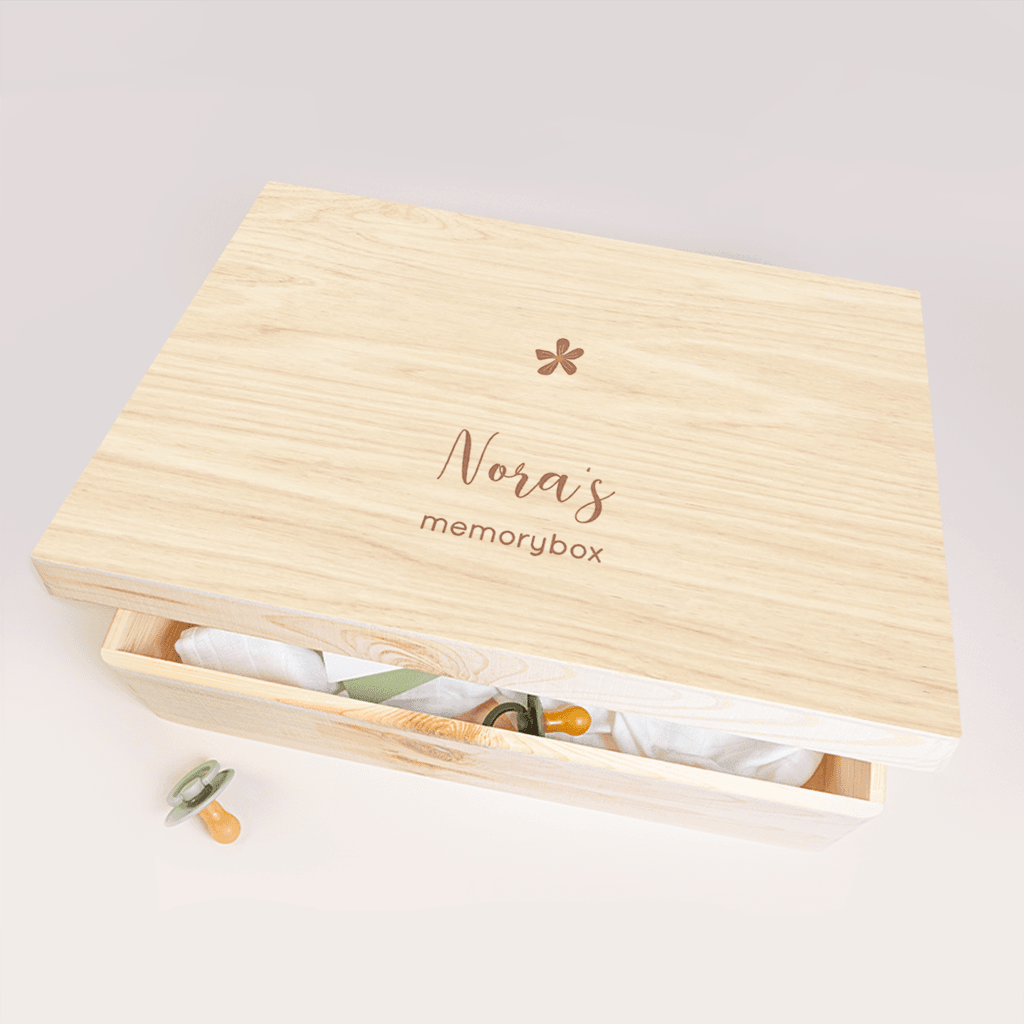 Memorybox baby in roze met schattig eendje