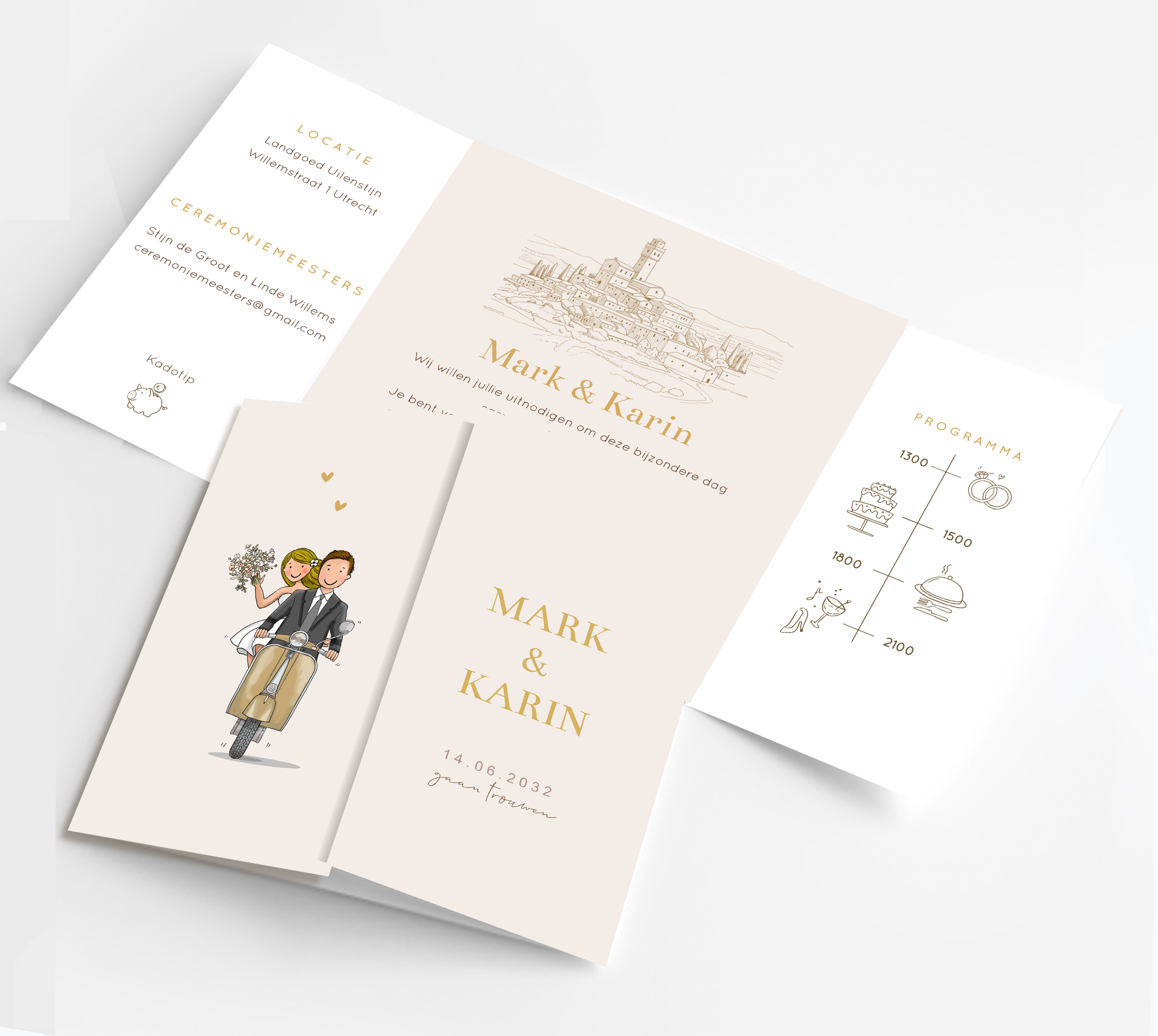 Theaterkaart bruidspaar op scooter en bloemen