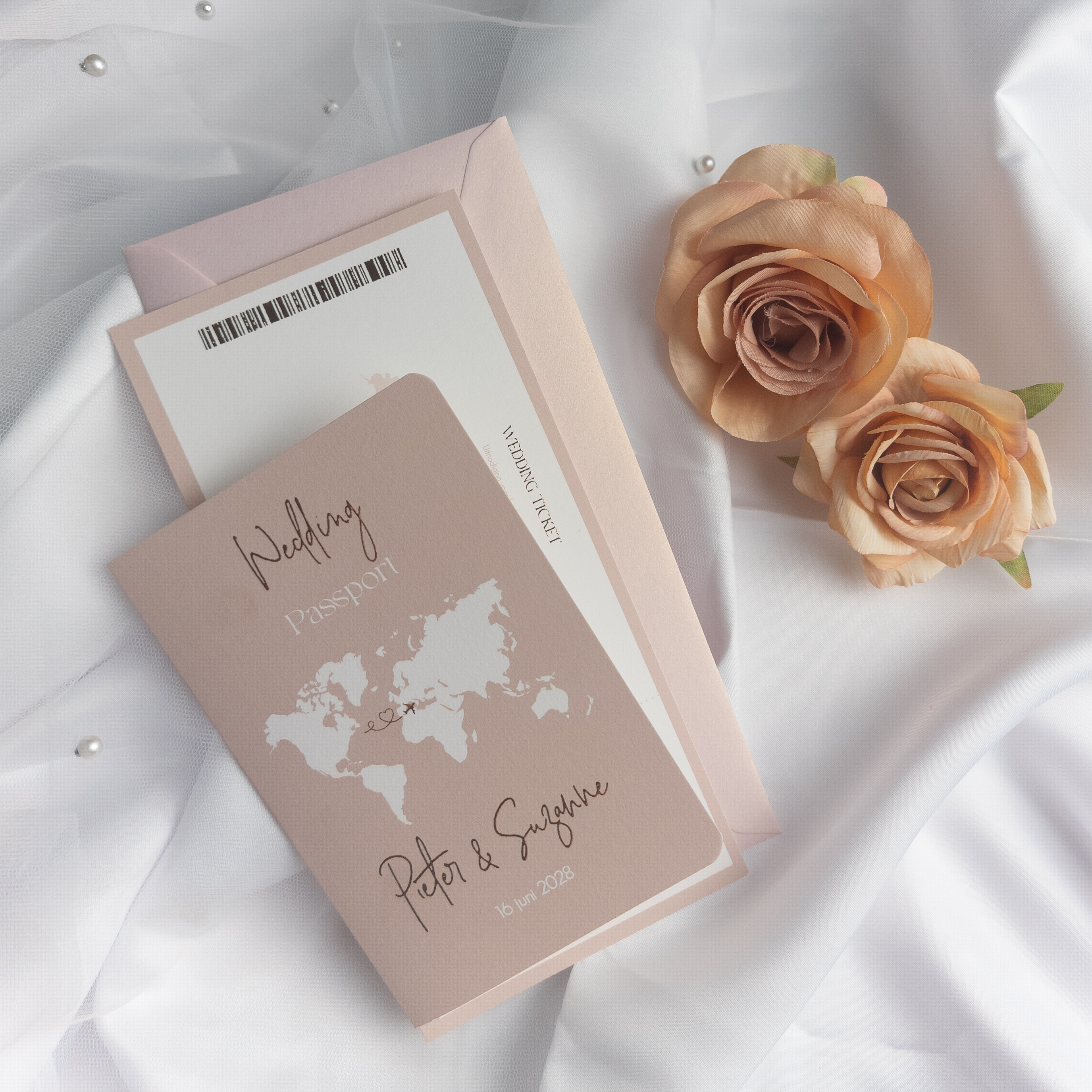 trouwkaart set paspoort en boarding pass blush rosefolie