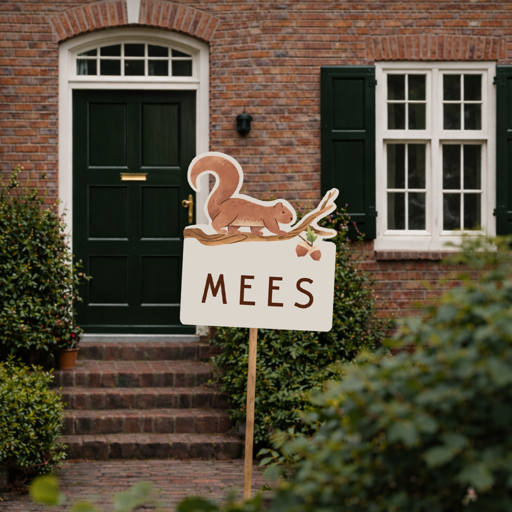 Tuinbord met eekhoorn – Bosdieren geboortebord tuin