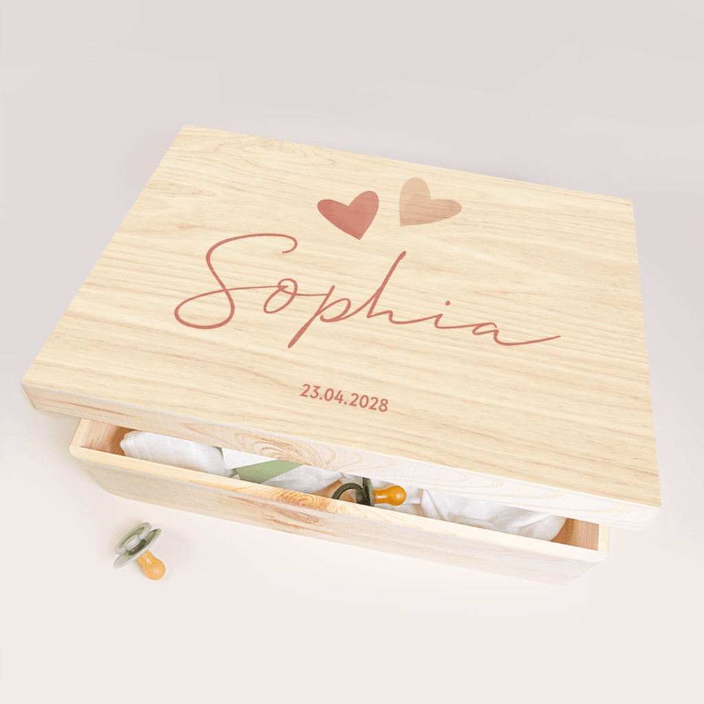 Memorybox van hout met hartjes