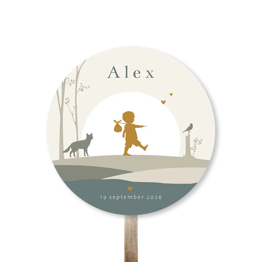 Tuinbord stoer met silhouetje in het bos