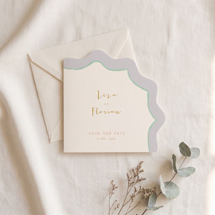 Save the date kaart golvende rand colorblock pastel kleuren