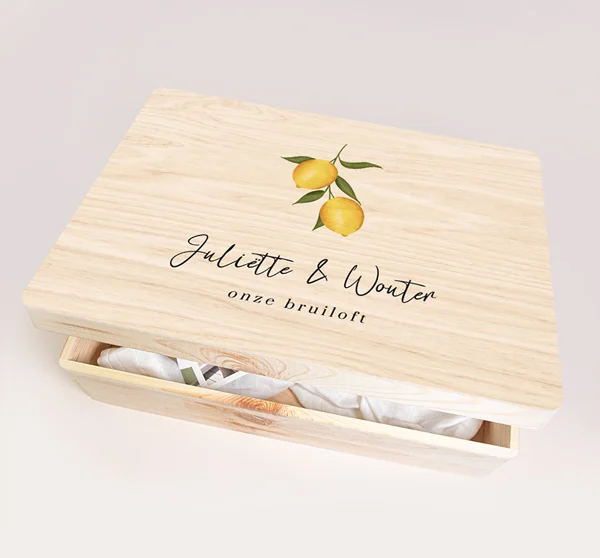 Houten bewaardoos bruiloft met citroenen