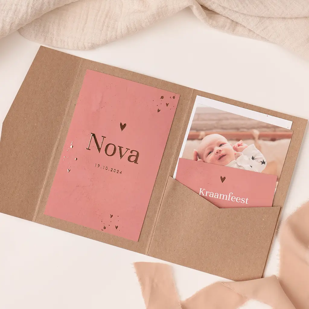 Pocketfold geboortekaartje roze met roségoudfolie