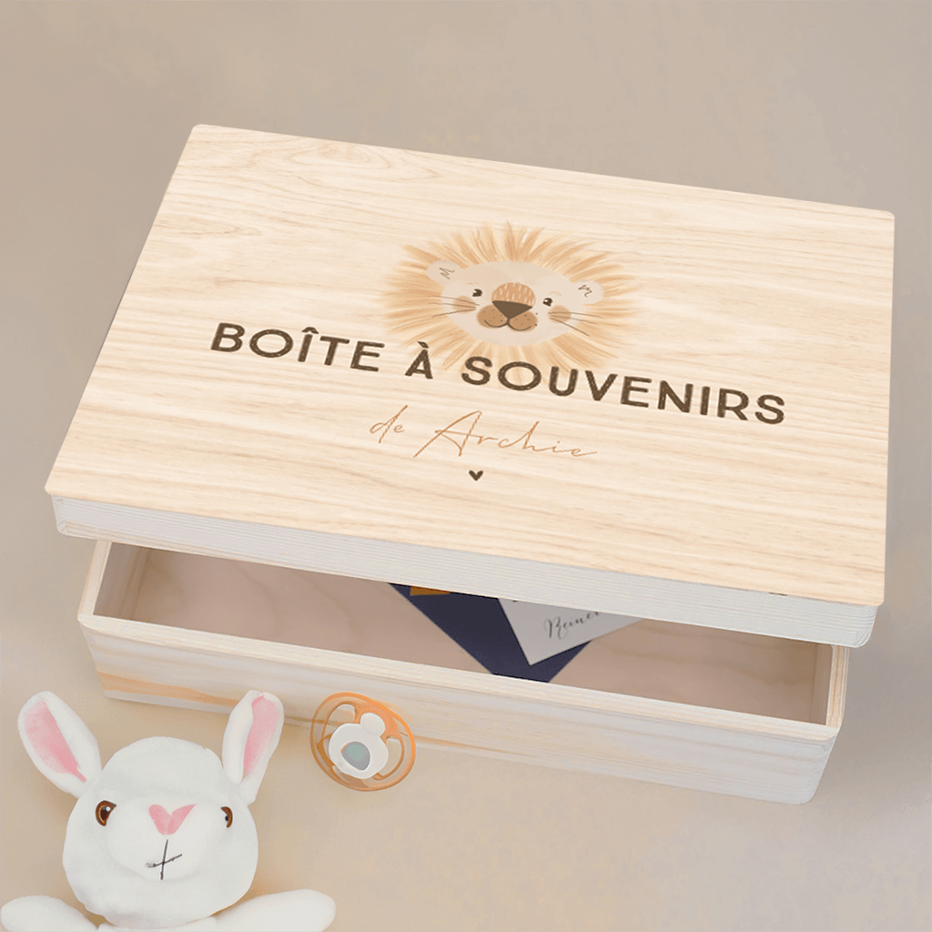 Boîte à souvenirs avec dessin tête de lion et coeur