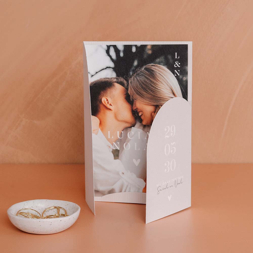 Stijlvolle trouwkaart met foto en hartje | Insteekhoes optioneel