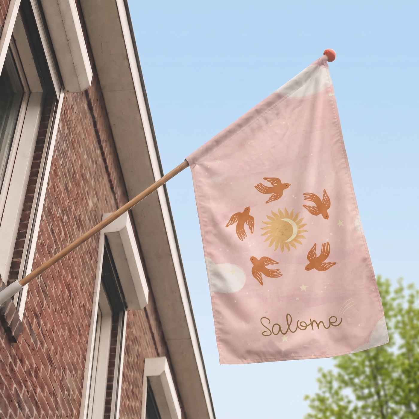 Geboortevlag meisje vogels zon