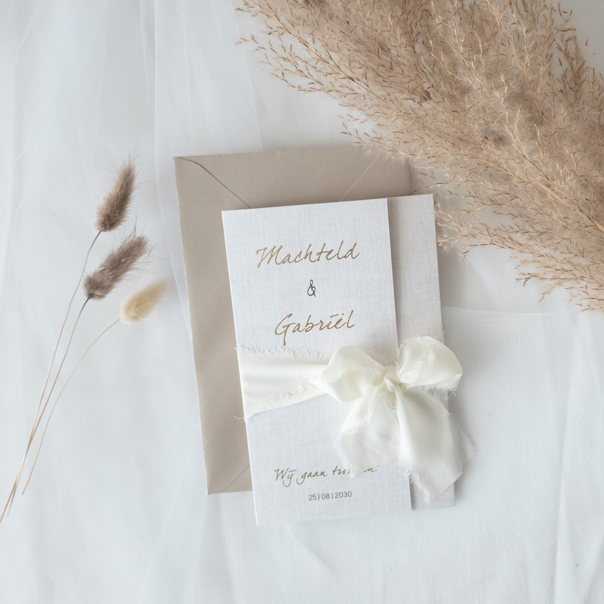 Trouwkaart drieluik mapje linnen look mat goud