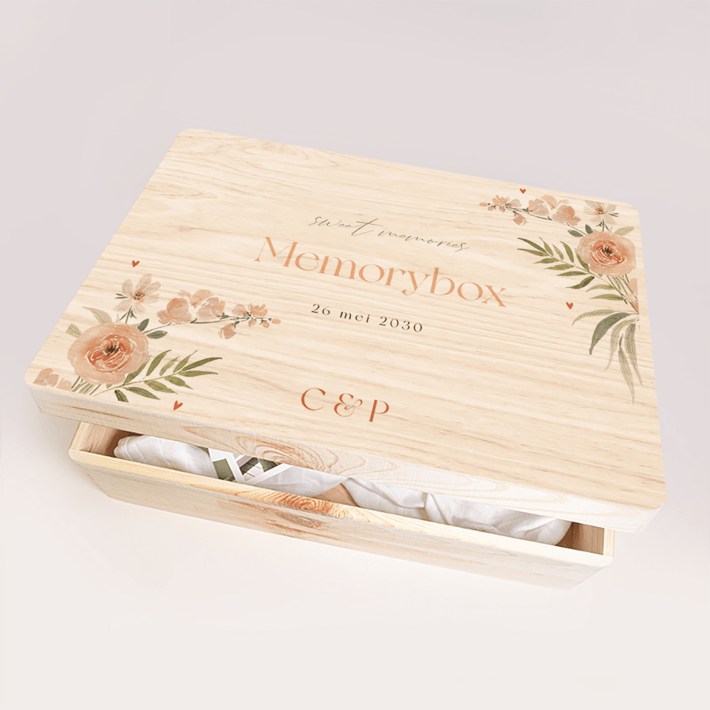 Memorybox huwelijk met romantische bloemen