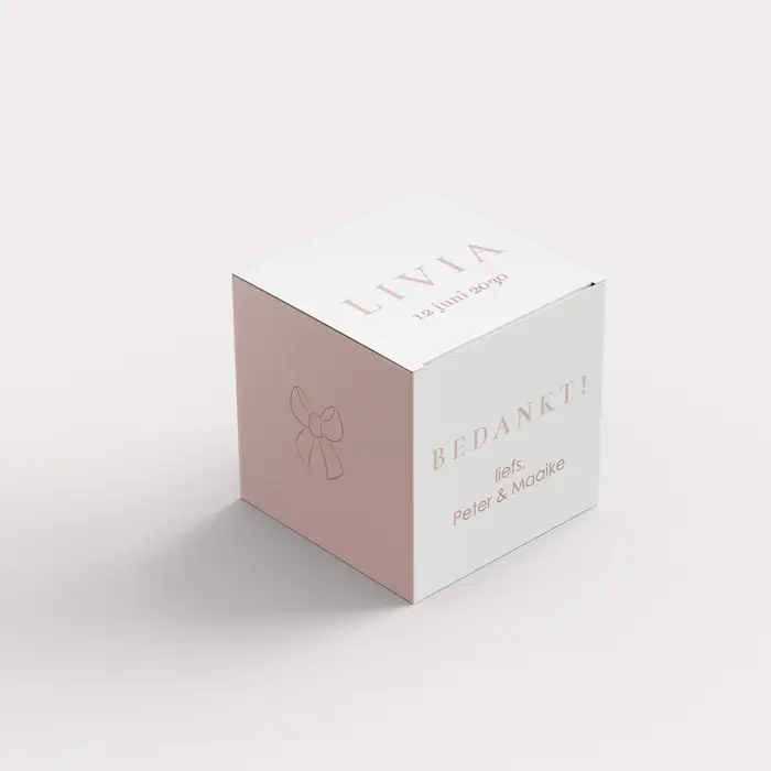 Schattig doopsuikerdoosje met illustratie strikje