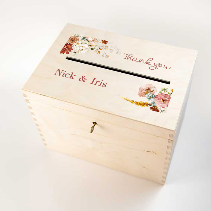 Romantische enveloppenkist met bloemen