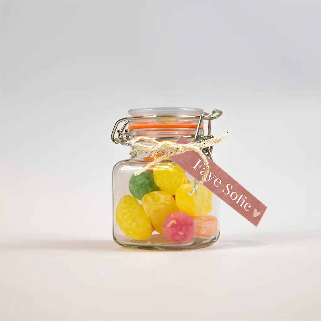 Doopsuiker labeltje roze velvet-look met hartje - per 16 stuks