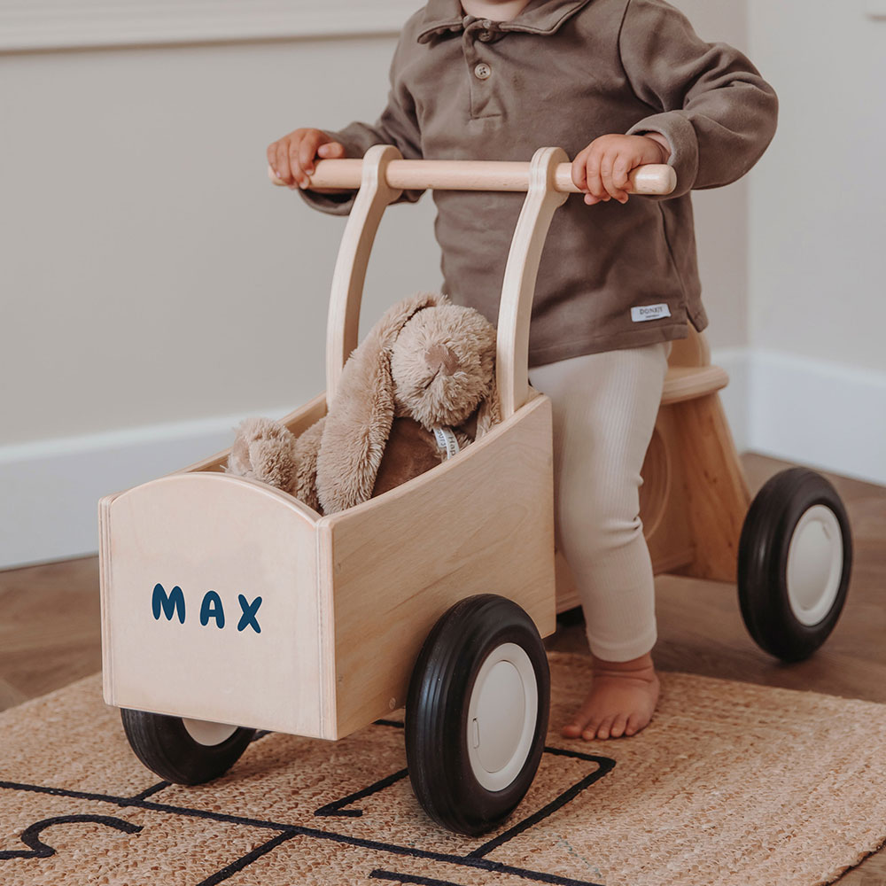 Houten bakfiets met naam