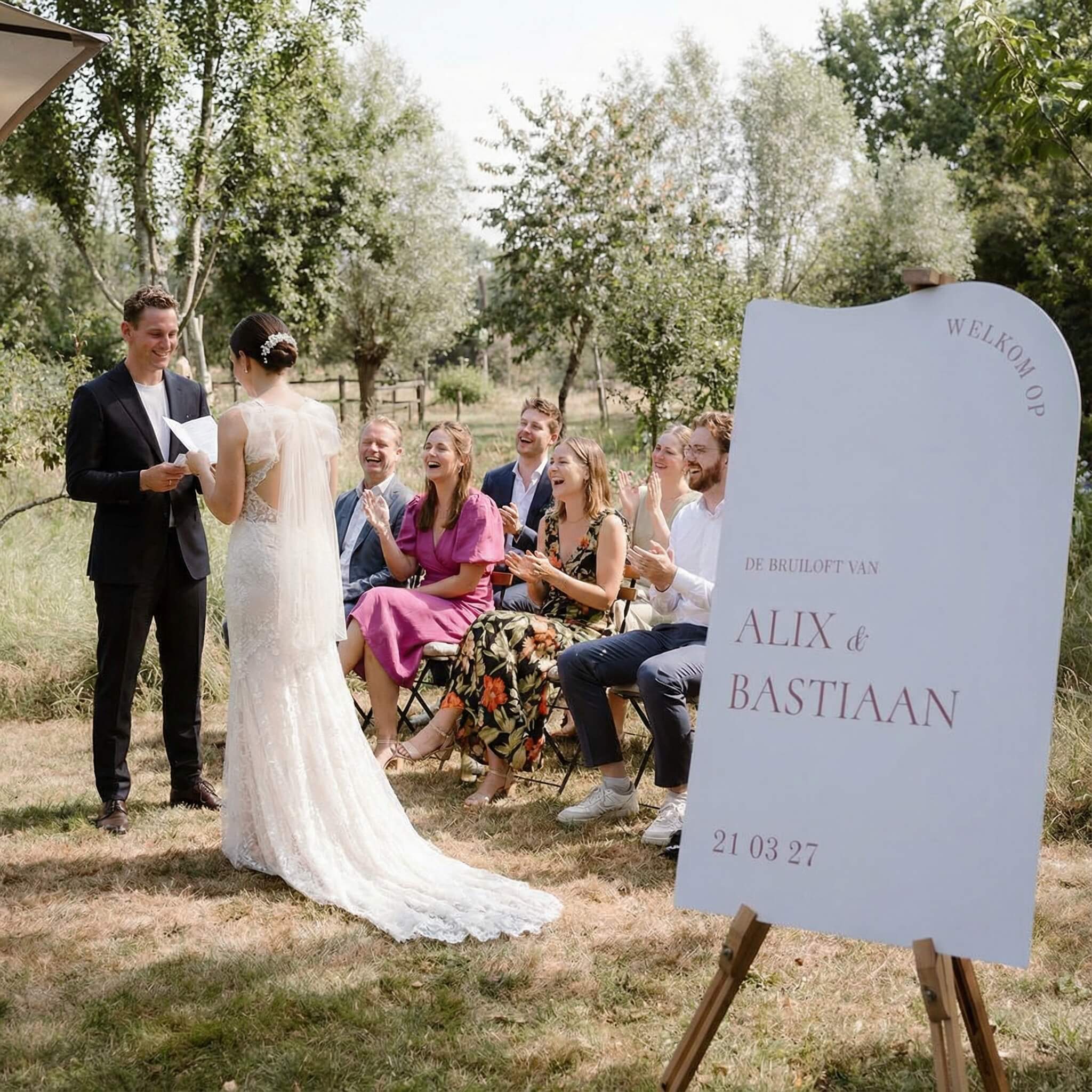 Welkomstbord bruiloft in originele vorm