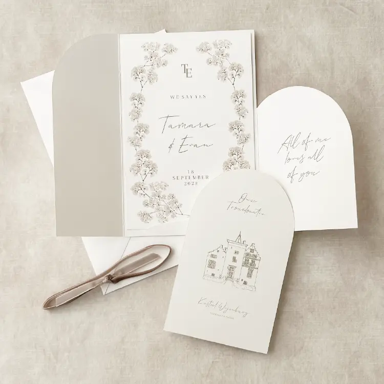 Trouwkaart insteekhoesje gipskruid