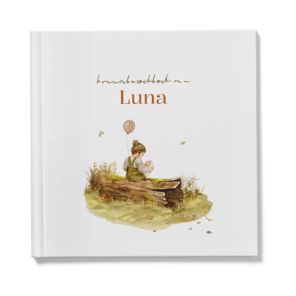 Kraambezoekboek waterverf boomstam zus met baby getekend