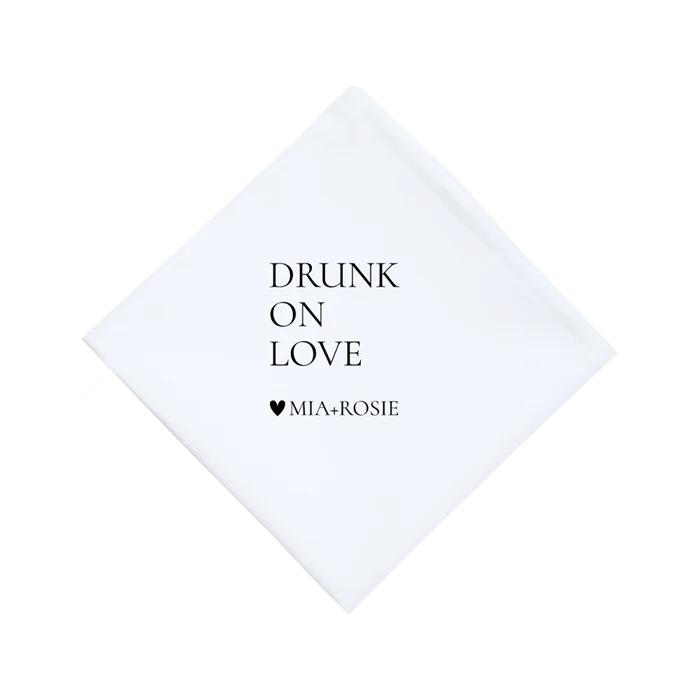 Gepersonaliseerde servetten voor bruiloft met tekst en hartje
