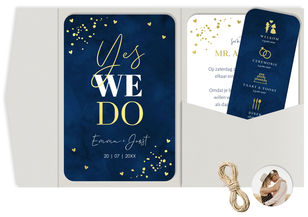 Pocketfold trouwkaart donkerblauw modern goudfolie