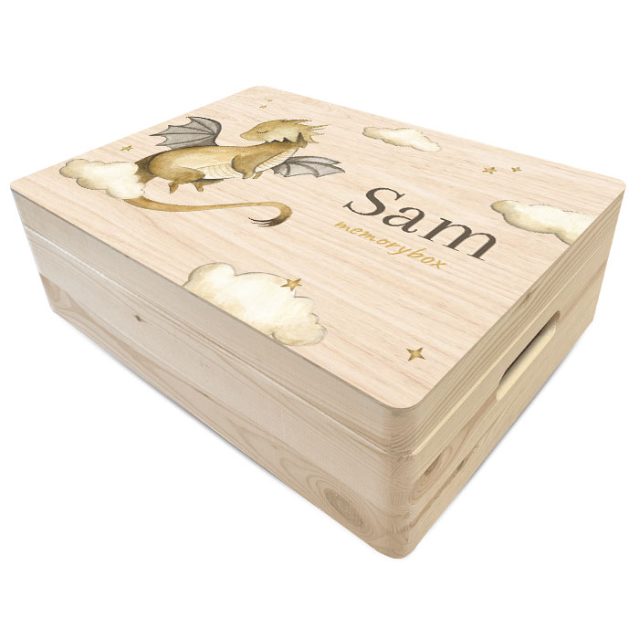 Geboorte memory box van hout met draakje tussen wolken en sterren
