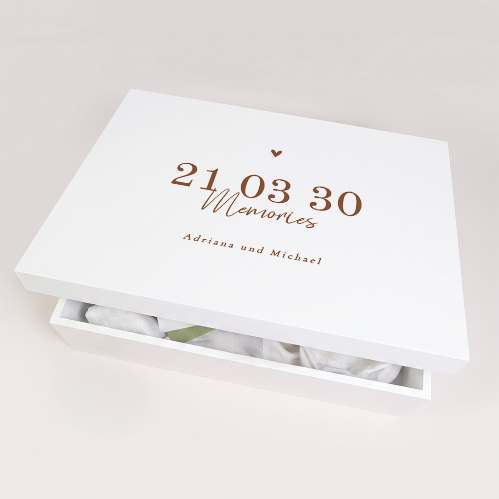 Erinnerungsbox Hochzeit mit Hochzeitsdatum und Namen