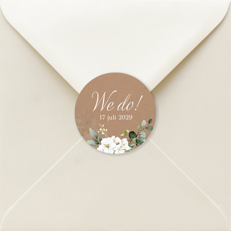 Sluitzegels huwelijk witte bloemen kraftlook