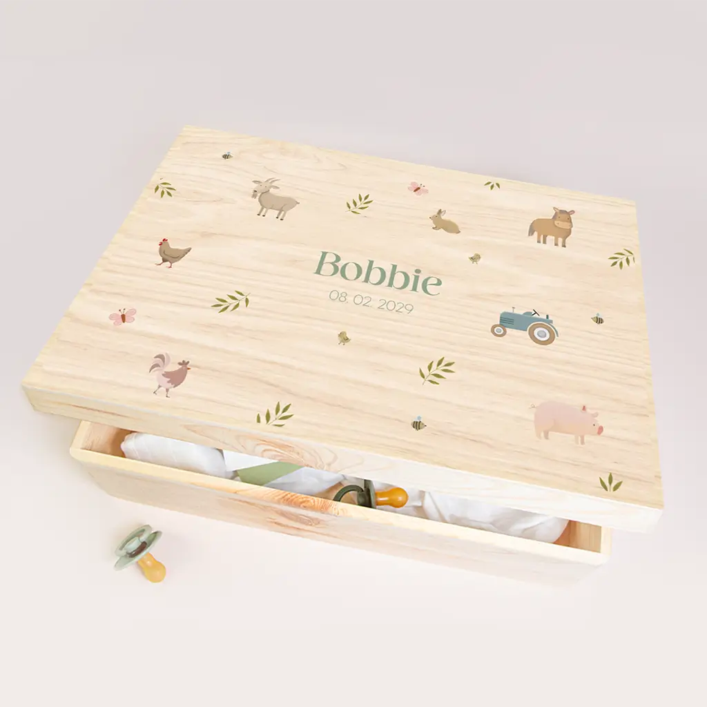 Memorybox met naam, boerderijdieren en tractor
