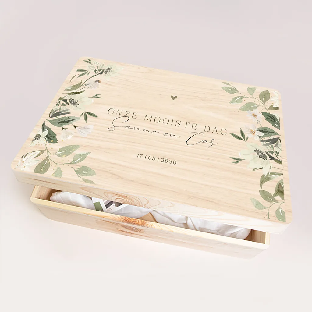Memorybox huwelijk met elegante bloemen