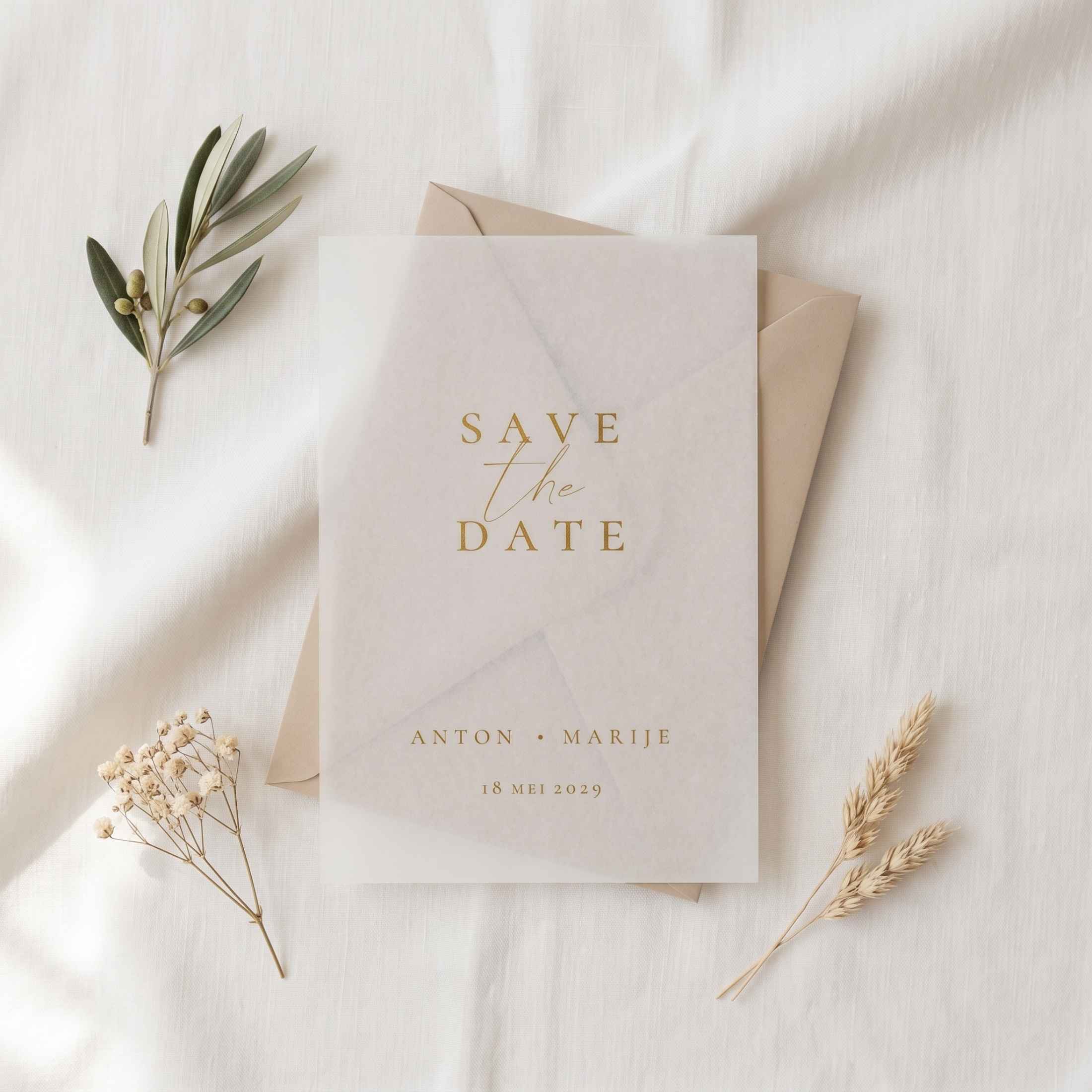 Romantische Save the Date kalkpapier goudfolie