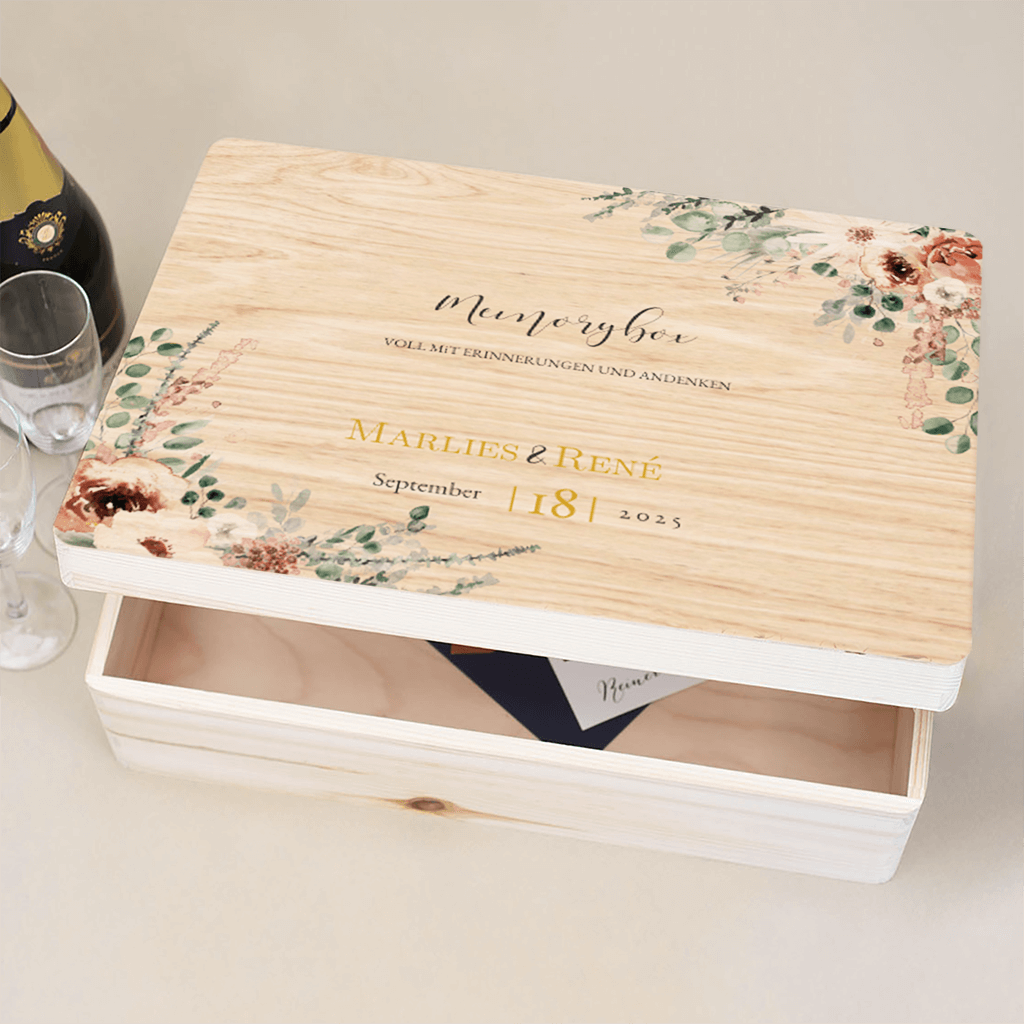 Stilvolle Erinnerungskiste mit Blumen