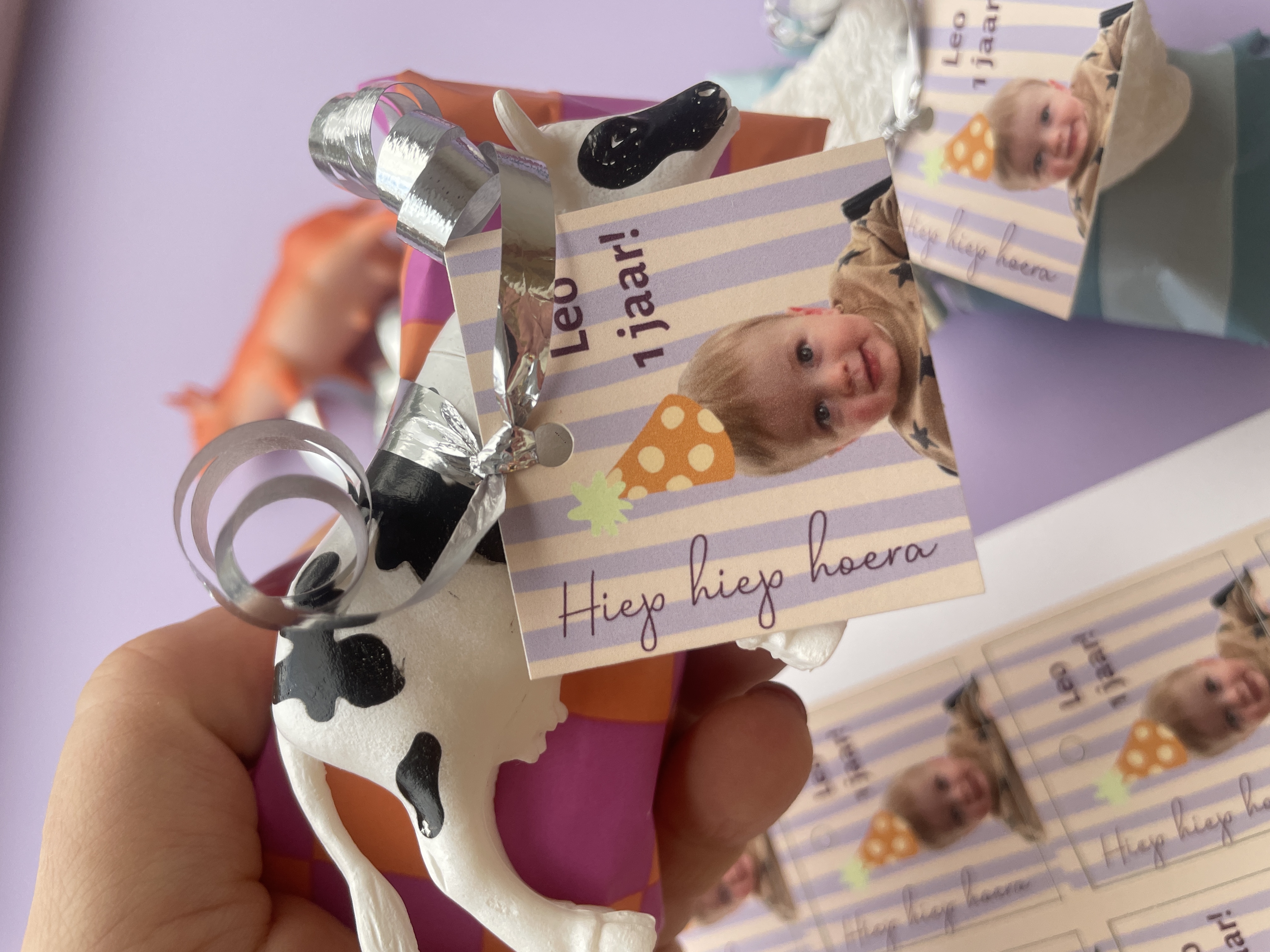 Traktatie label vierkant feesthoed Leo