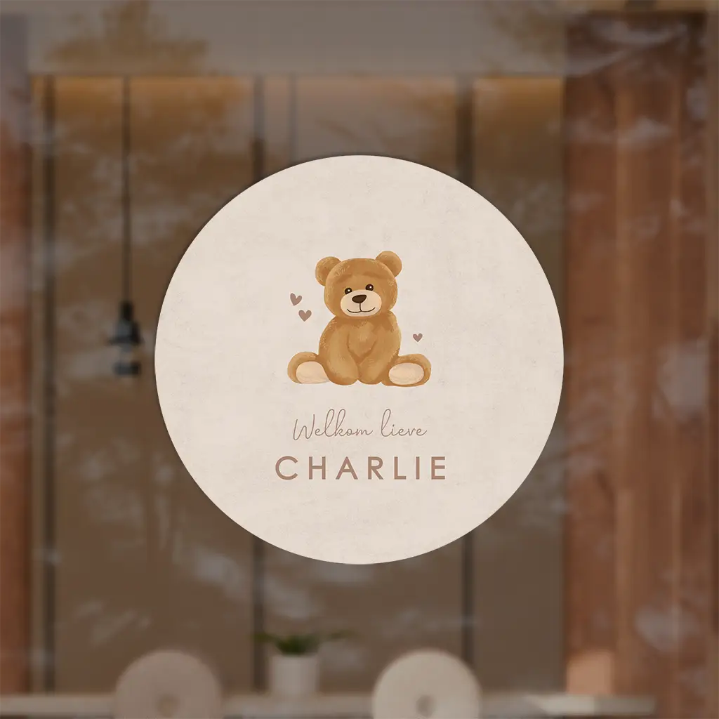 Ronde raamsticker met teddybeer en hartjes