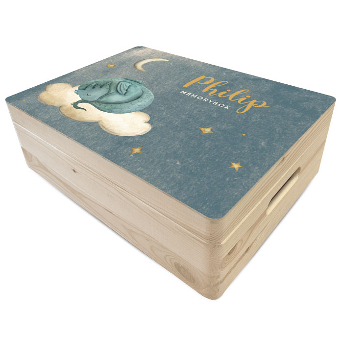 Jongens geboorte memory box met draakje op wolk tussen maan en sterren