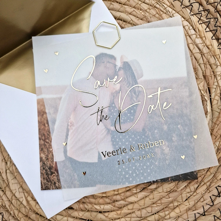 Save the Date kaart kalkpapier goudfolie