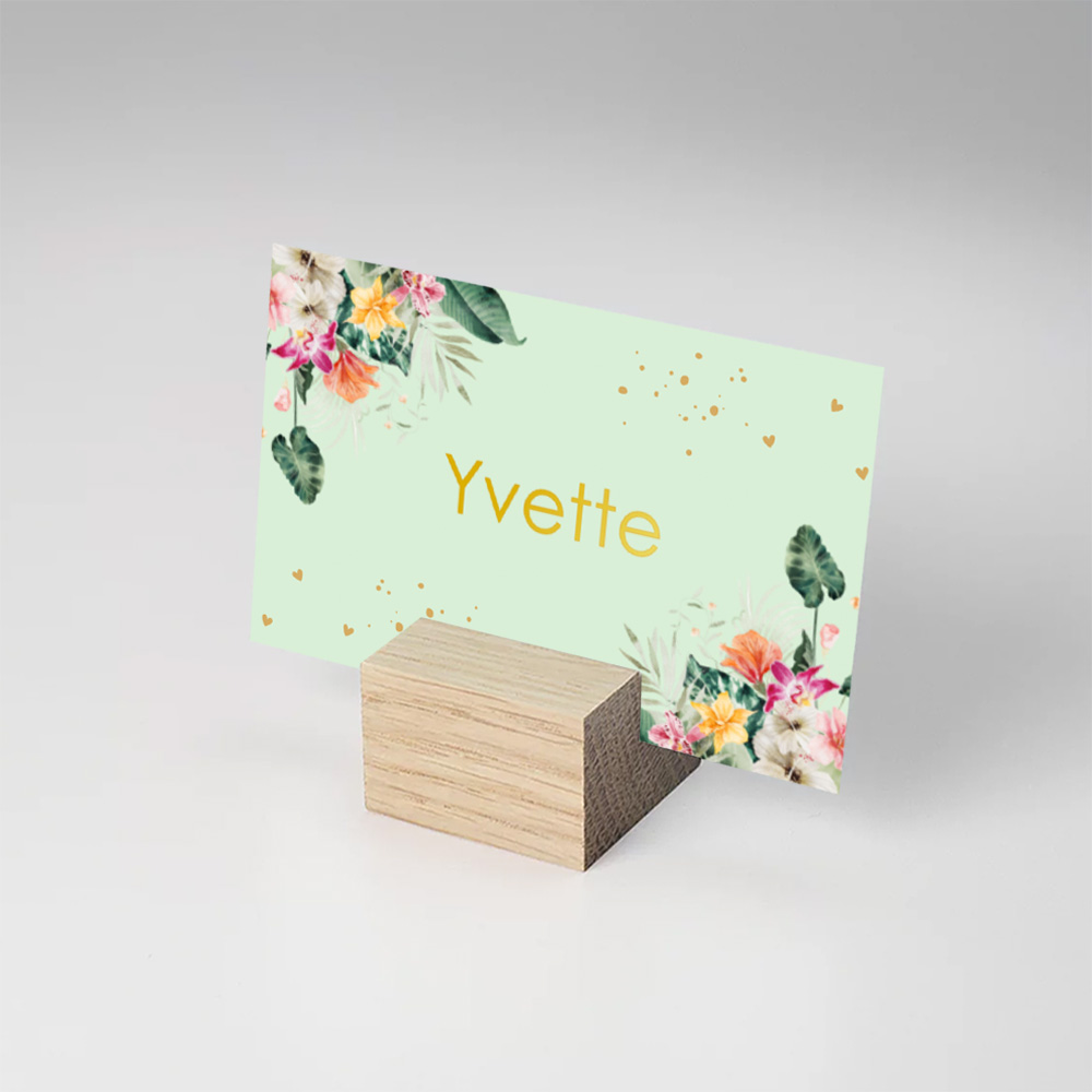Naamkaartjes huwelijk lichtgroen tropische bloemen goudfolie