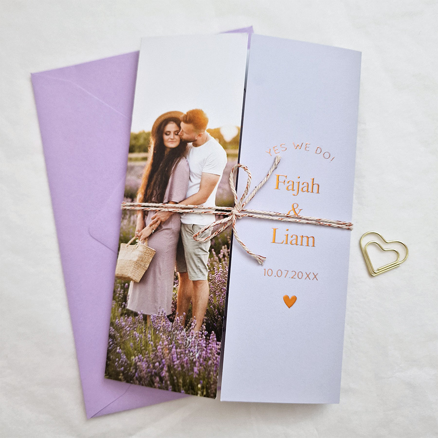 Trouwkaart luikvouw foto lila paars koperfolie