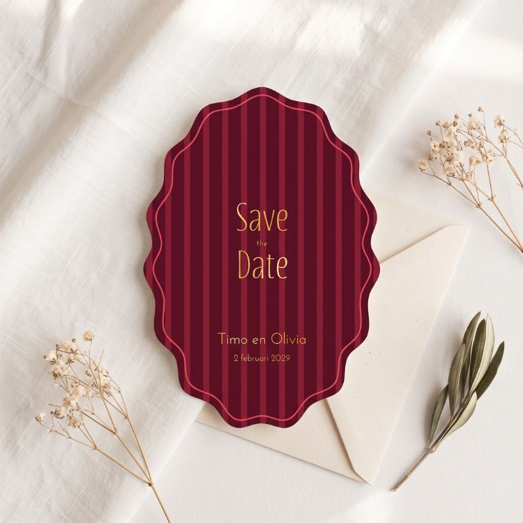 Kleurrijke Save the Date ovaal kartelrand gestreept