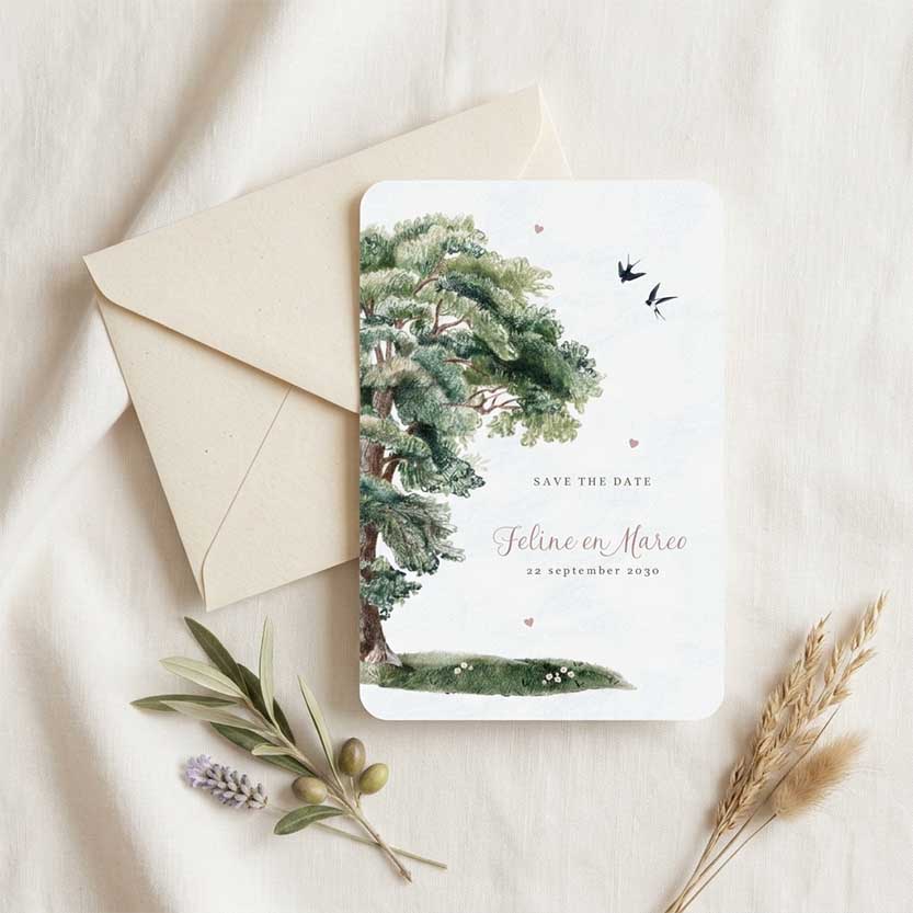 Romantische Save the Date kaart met boom zwaluwen en hartjes