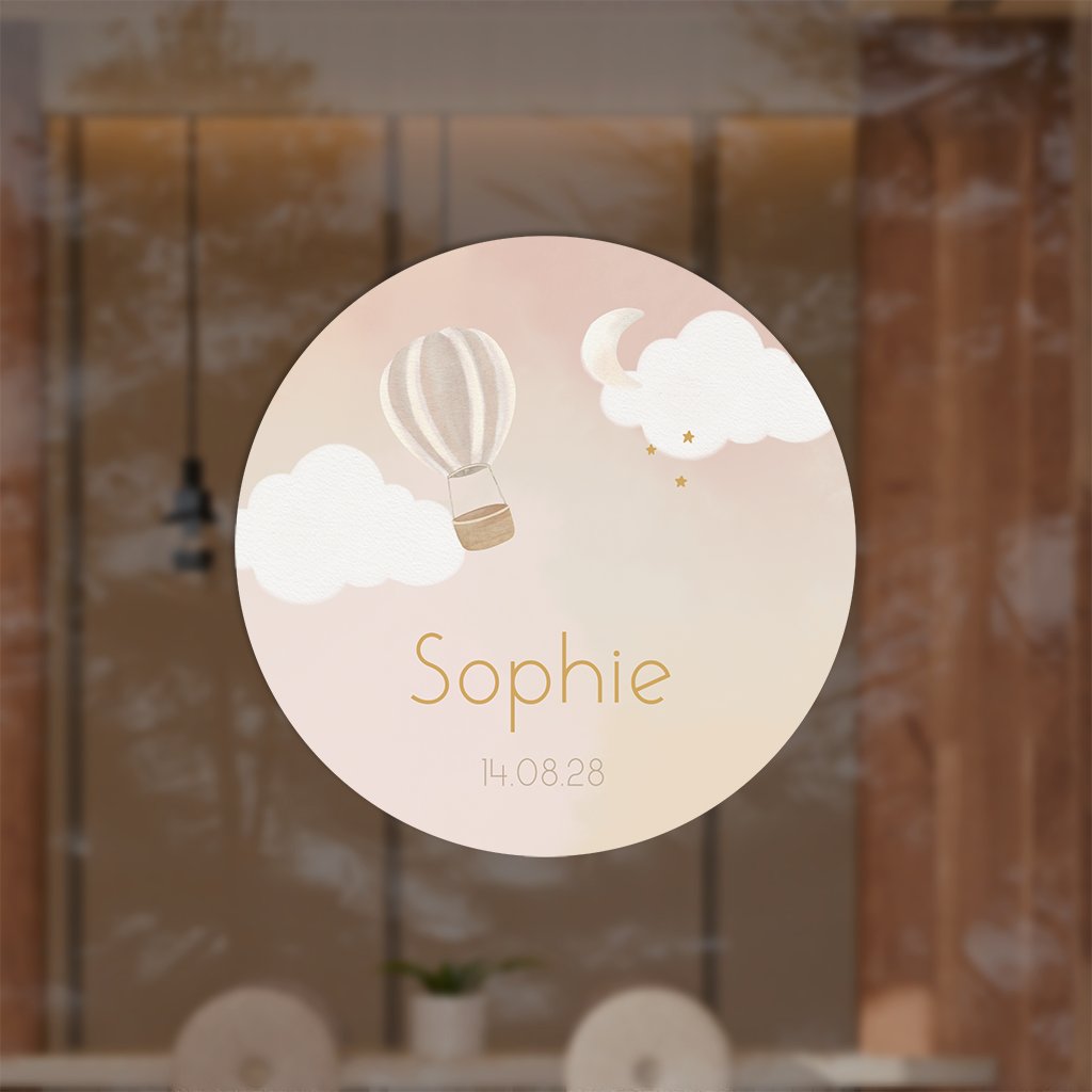 Raamsticker rond met luchtballon en wolken