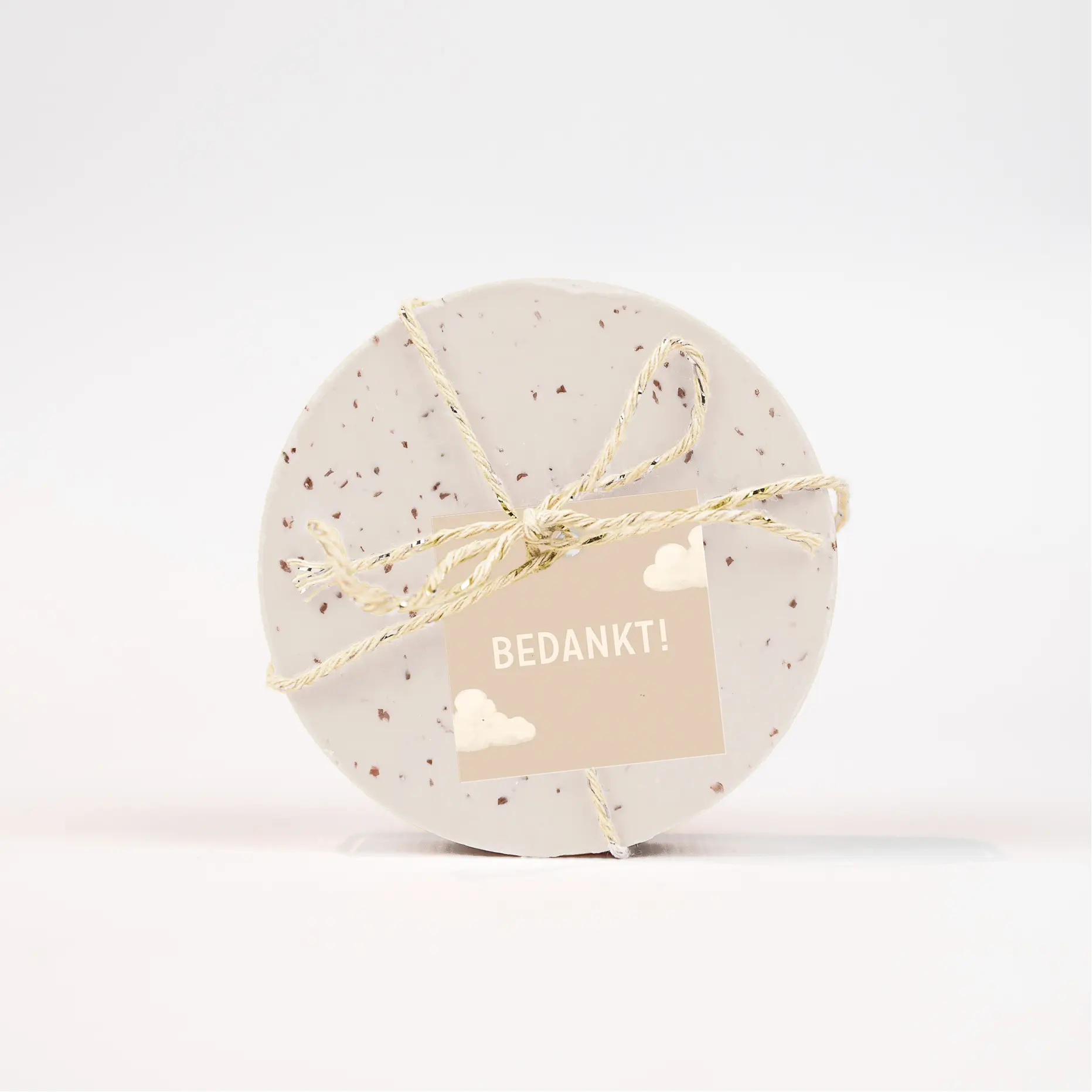 Labeltjes vierkant beige met wolkjes