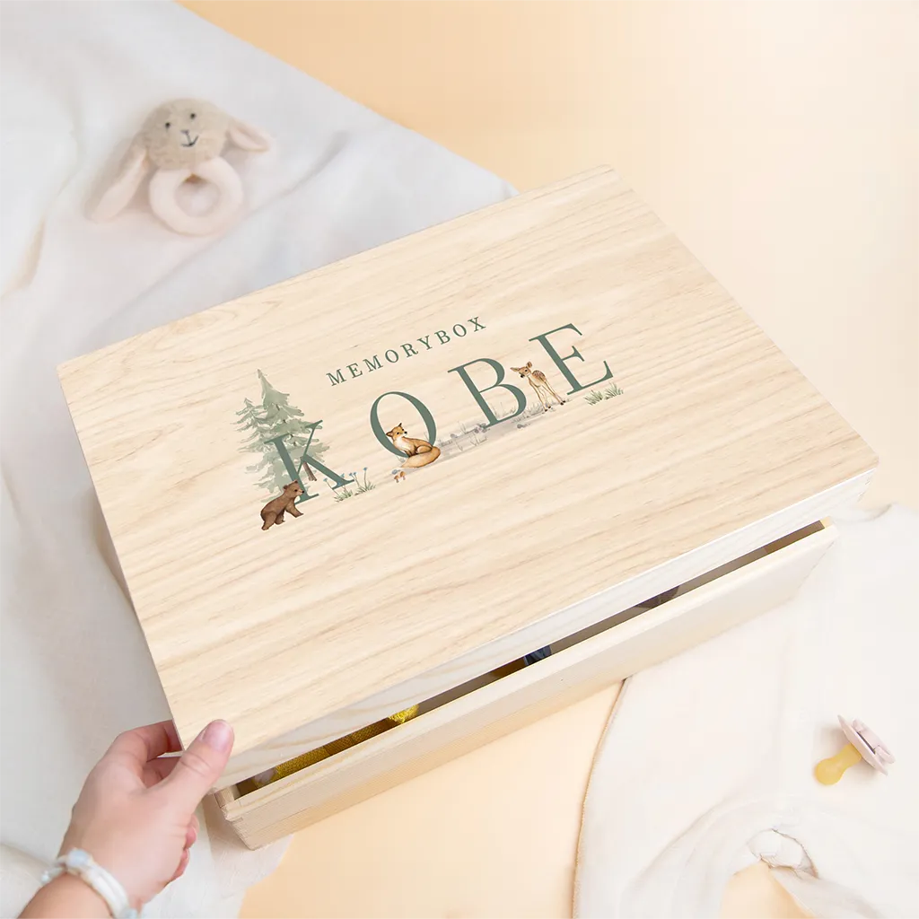 Houten bewaarkist met bosdieren