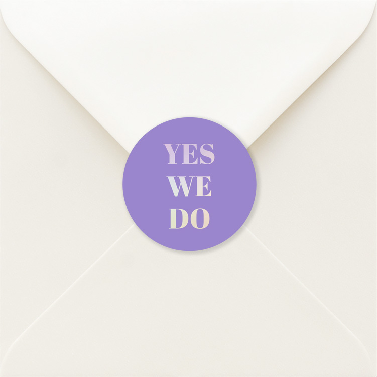 Sluitstickers paars rond eigen tekst | 25 stuks