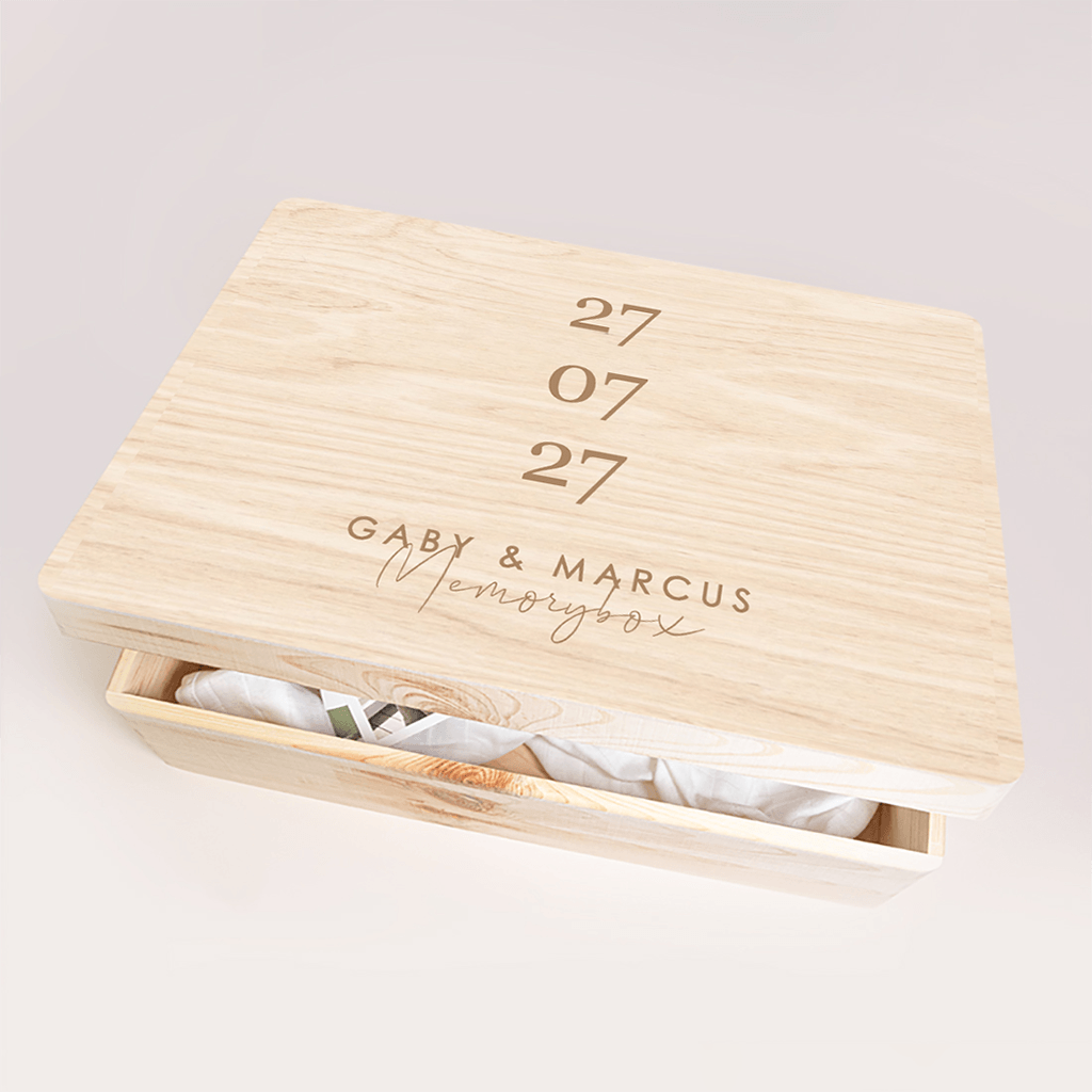 Bruiloft memorybox met initialen