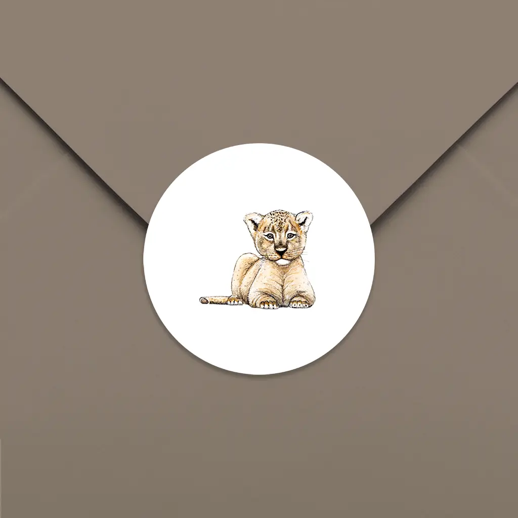 Sluitsticker wit met leeuwtje - per 25 stuks