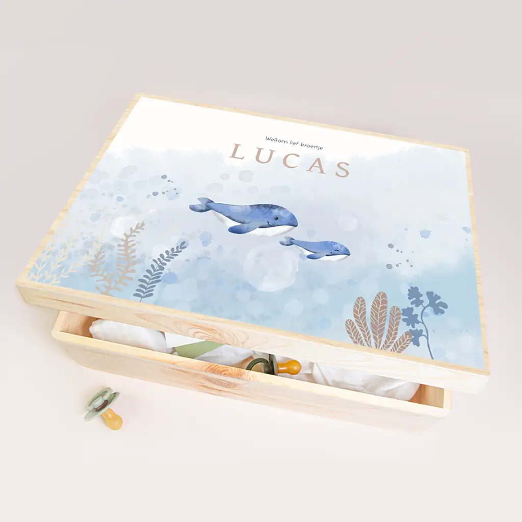 Memorybox met twee walvissen in blauwe waterverf