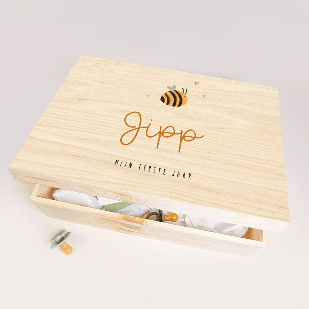 Memorybox baby met bijtje en hartjes