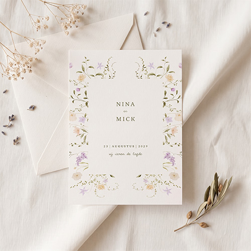 Trouwkaart pastel veldbloemen