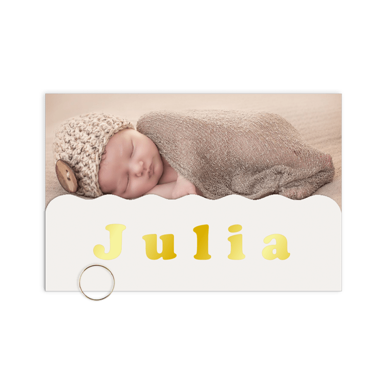 Zweiteilige Geburtskarte mit Foto, Name in Goldfolie und Wellenrand