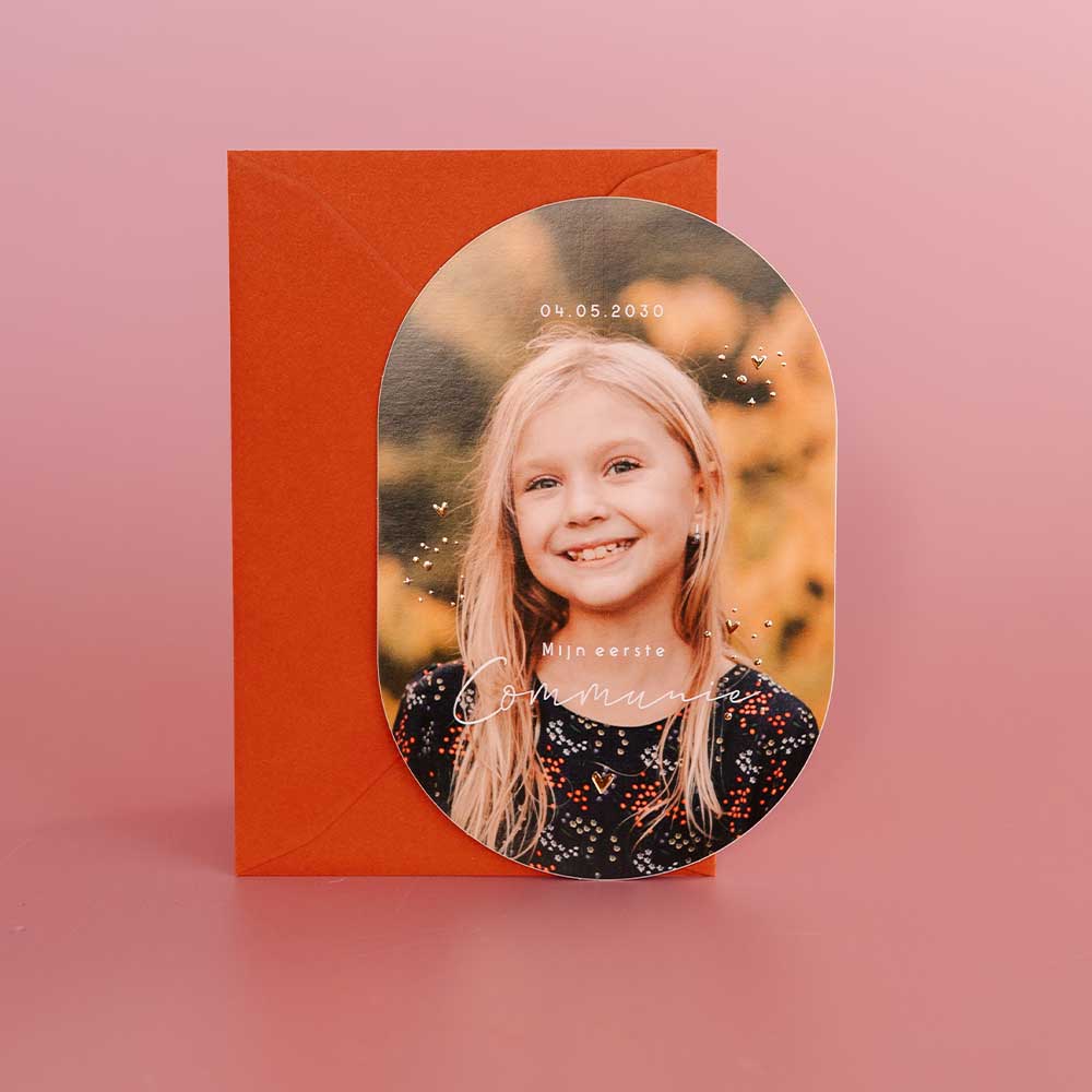 Originele communie uitnodiging met goudfolie en foto