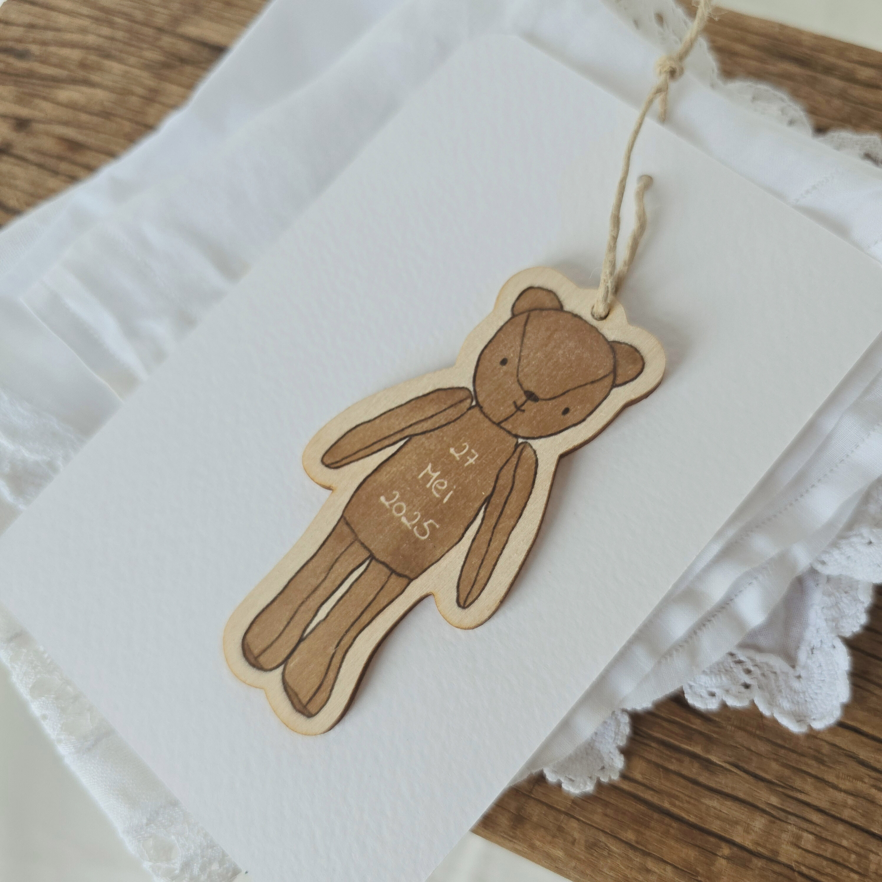 HOUTEN BEER VOOR AAN GEBOORTEKAARTJE